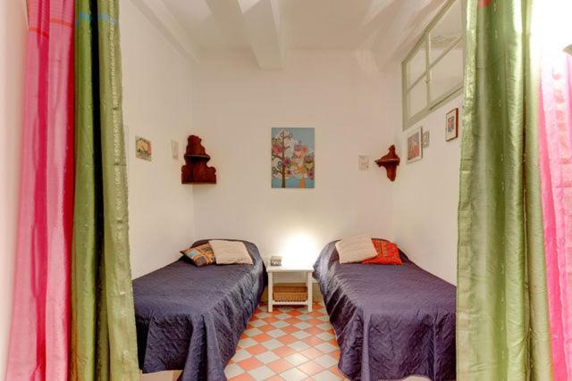 Les Fresques Apartment