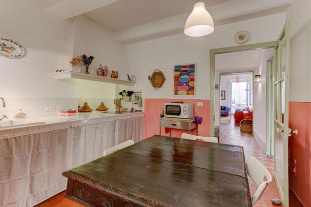 Les Fresques Apartment Menton